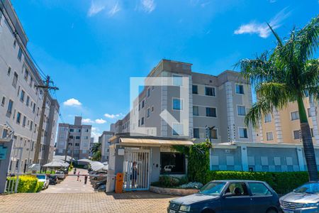 Apartamento à venda com 49m², 2 quartos e 1 vaga Apartamento à venda com 49m², 2 quartos e 1 vagaFachada e portaria