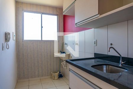 Apartamento à venda com 49m², 2 quartos e 1 vaga Apartamento à venda com 49m², 2 quartos e 1 vagaCozinha e Área de Serviço