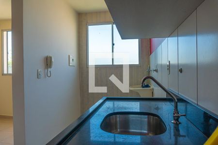 Apartamento à venda com 49m², 2 quartos e 1 vaga Apartamento à venda com 49m², 2 quartos e 1 vagaCozinha e Área de Serviço