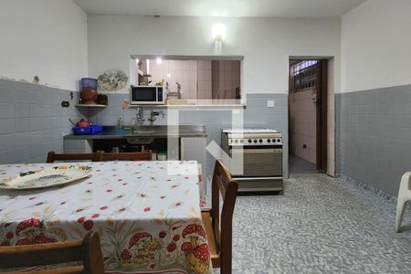 Casa à venda com 194m², 3 quartos e 4 vagas Casa à venda com 194m², 3 quartos e 4 vagasCozinha 1