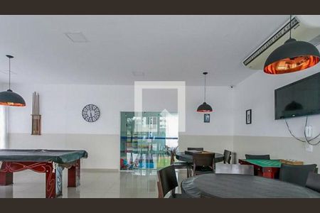 Apartamento à venda com 73m², 2 quartos e 1 vaga Apartamento à venda com 73m², 2 quartos e 1 vagaÁrea comum - salão de jogos