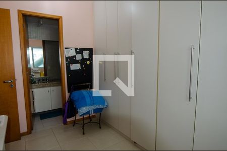 Apartamento à venda com 73m², 2 quartos e 1 vaga Apartamento à venda com 73m², 2 quartos e 1 vagaSuite 1