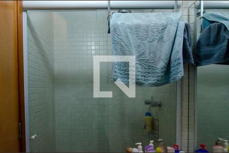 Apartamento à venda com 73m², 2 quartos e 1 vaga Apartamento à venda com 73m², 2 quartos e 1 vagaBanheiro da Suíte 1