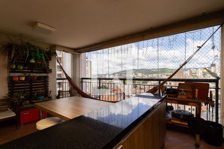 Apartamento à venda com 100m², 2 quartos e 2 vagasVaranda