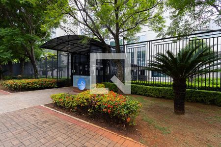 Apartamento à venda com 100m², 2 quartos e 2 vagasFachada e portaria