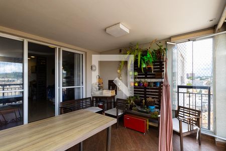 Apartamento à venda com 100m², 2 quartos e 2 vagasVaranda