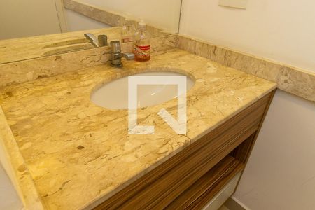 Apartamento à venda com 100m², 2 quartos e 2 vagasLavabo