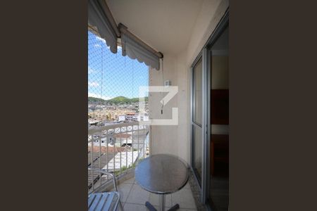 Sala de apartamento para alugar com 2 quartos, 65m² em Vila da Penha, Rio de Janeiro