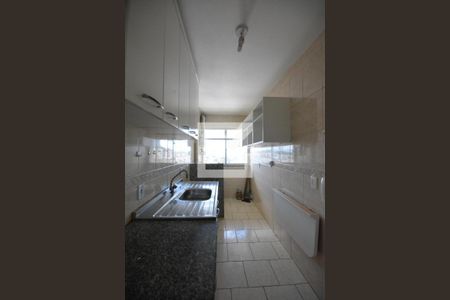 Apartamento à venda com 65m², 2 quartos e 1 vagaCozinha e Área de Serviço