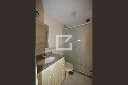 Apartamento à venda com 65m², 2 quartos e 1 vagaBanheiro Social