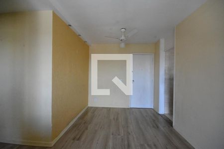 Sala de apartamento para alugar com 2 quartos, 65m² em Vila da Penha, Rio de Janeiro