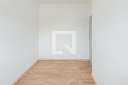 Quarto 2 de apartamento para alugar com 2 quartos, 55m² em Salgado Filho, Belo Horizonte