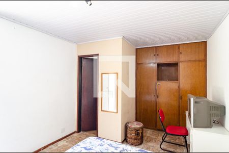 Casa à venda com 150m², 5 quartos e 2 vagasSuíte 2