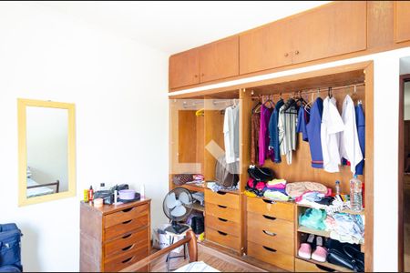 Casa à venda com 150m², 5 quartos e 2 vagasQuarto 2