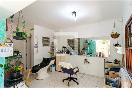 Casa à venda com 150m², 5 quartos e 2 vagasEdícula