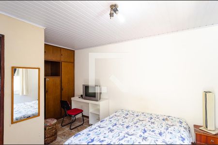 Casa à venda com 150m², 5 quartos e 2 vagasSuíte 2