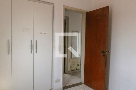 Quarto 2 de apartamento para alugar com 2 quartos, 56m² em Vila Gustavo, São Paulo