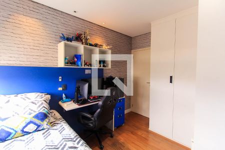 Apartamento à venda com 228m², 3 quartos e 4 vagas Apartamento à venda com 228m², 3 quartos e 4 vagasQuarto 2