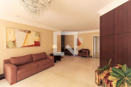 Apartamento à venda com 228m², 3 quartos e 4 vagas Apartamento à venda com 228m², 3 quartos e 4 vagasHall de entrada