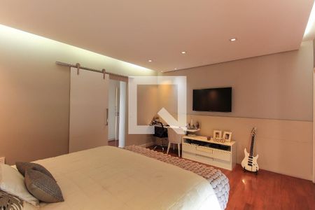 Apartamento à venda com 228m², 3 quartos e 4 vagas Apartamento à venda com 228m², 3 quartos e 4 vagasQuarto 1