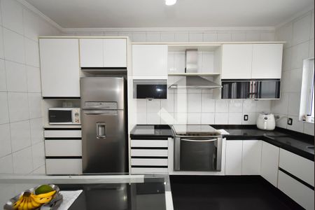 Casa à venda com 181m², 3 quartos e 2 vagasCozinha