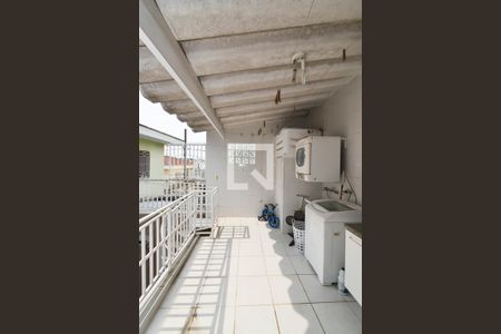 Casa à venda com 181m², 3 quartos e 2 vagasÁrea de Serviço