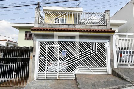 Casa à venda com 181m², 3 quartos e 2 vagasFachada