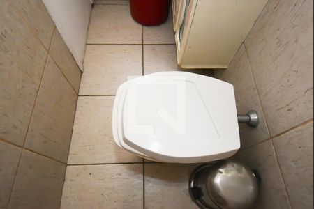 Casa à venda com 181m², 3 quartos e 2 vagasBanheiro da Área Externa 