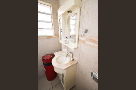 Casa à venda com 181m², 3 quartos e 2 vagasBanheiro da Área Externa 