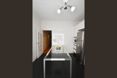 Casa à venda com 181m², 3 quartos e 2 vagasCozinha