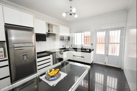 Casa à venda com 181m², 3 quartos e 2 vagasCozinha