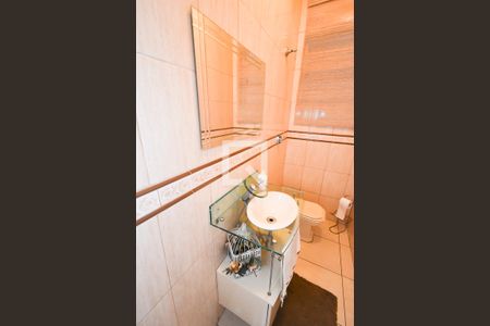 Casa à venda com 181m², 3 quartos e 2 vagasLavabo