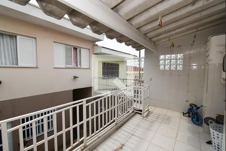 Casa à venda com 181m², 3 quartos e 2 vagasÁrea de Serviço