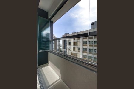 Apartamento à venda com 85m², 2 quartos e 2 vagasQuarto 2 - Varanda