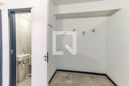 Studio para alugar com 27m², 1 quarto e sem vaga Studio para alugar com 27m², 1 quarto e sem vagaÁrea Comum - Bicicletário