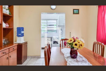 Casa à venda com 100m², 3 quartos e 1 vaga Casa à venda com 100m², 3 quartos e 1 vagaSala de Jantar