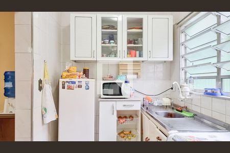 Casa à venda com 100m², 3 quartos e 1 vaga Casa à venda com 100m², 3 quartos e 1 vagaCozinha