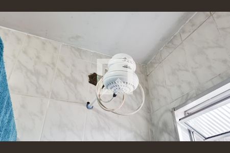 Casa à venda com 100m², 3 quartos e 1 vaga Casa à venda com 100m², 3 quartos e 1 vagaBanheiro 1