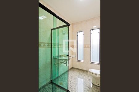 Casa à venda com 600m², 5 quartos e 7 vagas Casa à venda com 600m², 5 quartos e 7 vagasBanheiro da Suíte 1