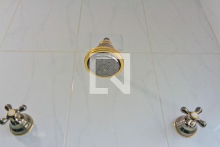 Casa à venda com 600m², 5 quartos e 7 vagas Casa à venda com 600m², 5 quartos e 7 vagasBanheiro da Suíte 4