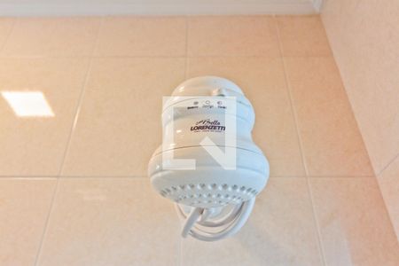 Casa à venda com 600m², 5 quartos e 7 vagas Casa à venda com 600m², 5 quartos e 7 vagasGaragem - banheiro