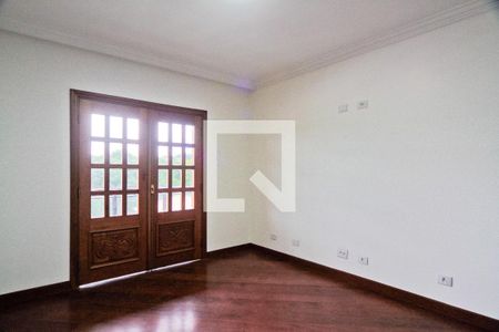 Casa à venda com 600m², 5 quartos e 7 vagas Casa à venda com 600m², 5 quartos e 7 vagasSuíte 3