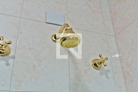 Casa à venda com 600m², 5 quartos e 7 vagas Casa à venda com 600m², 5 quartos e 7 vagasBanheiro da Suíte 1