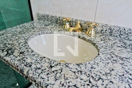 Casa à venda com 600m², 5 quartos e 7 vagas Casa à venda com 600m², 5 quartos e 7 vagasBanheiro da Suíte 1