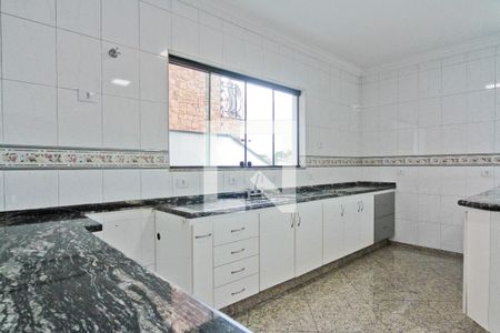 Casa à venda com 600m², 5 quartos e 7 vagas Casa à venda com 600m², 5 quartos e 7 vagasCozinha