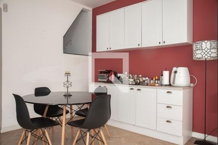 Casa à venda com 120m², 2 quartos e 1 vagaCopa