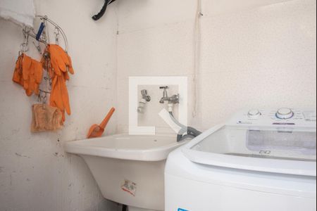 Casa à venda com 120m², 2 quartos e 1 vagaÁrea de Serviço