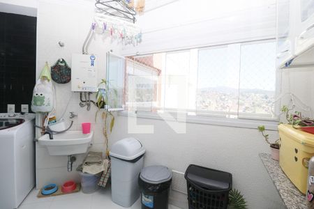 Varanda e área de serviço  de apartamento à venda com 2 quartos, 47m² em Bela Vista, São Paulo