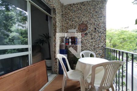 Apartamento à venda com 91m², 3 quartos e 1 vagaVaranda 