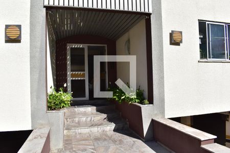 Apartamento para alugar com 101m², 3 quartos e 1 vagaPorta de entrada 